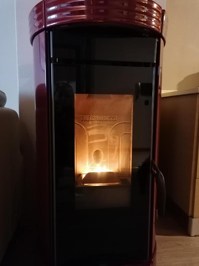 Casa Vacanze La Ca Del Cunfec Sondrio Luaran gambar